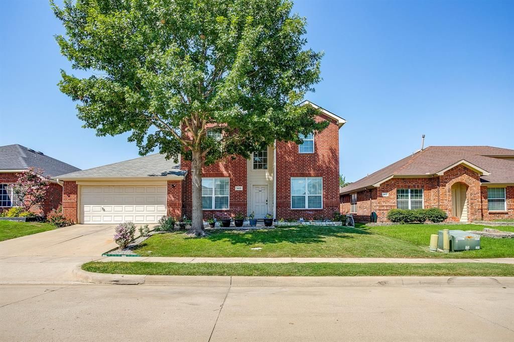 1425 Pheasant Run Trail, Fort Worth, TX 76131 Main Photo