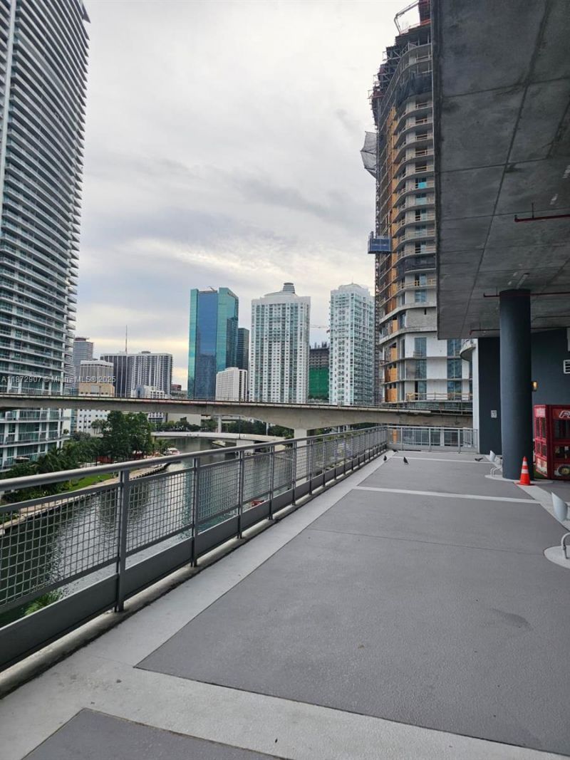 690 SW 1st Ct, Unit 2515, Miami, FL 33130 Photo