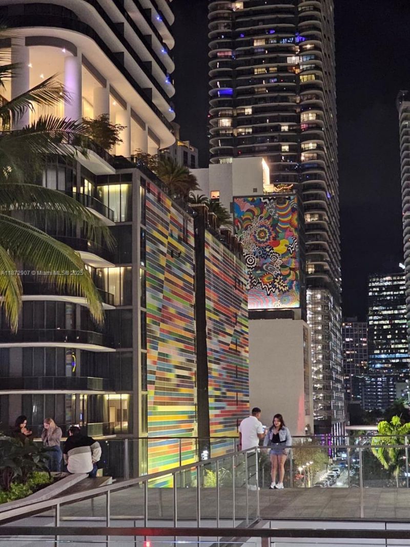 690 SW 1st Ct, Unit 2515, Miami, FL 33130 Photo