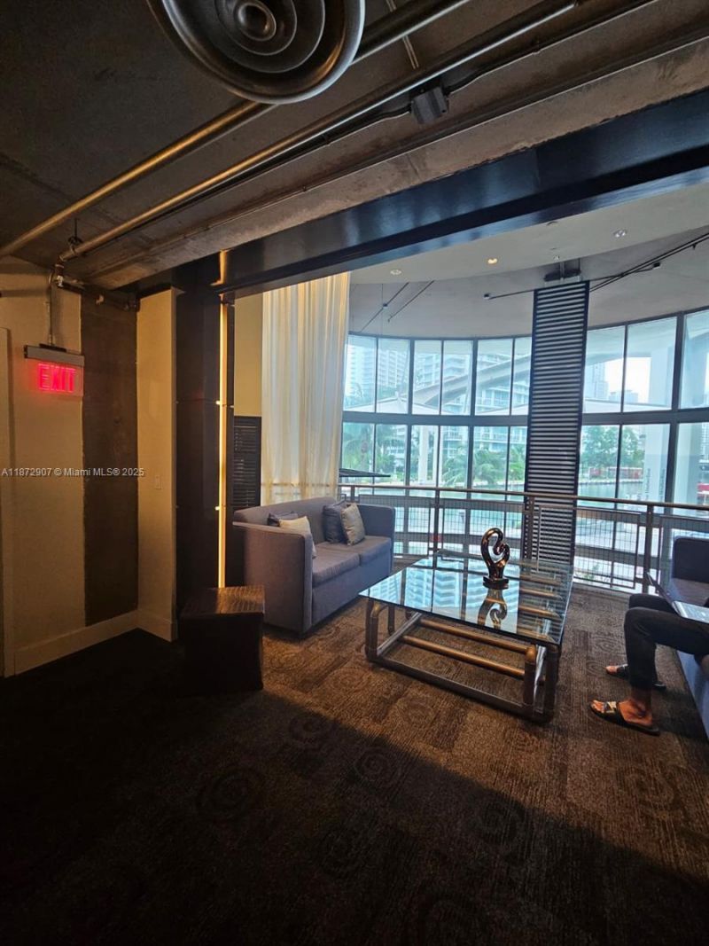 690 SW 1st Ct, Unit 2515, Miami, FL 33130 Photo