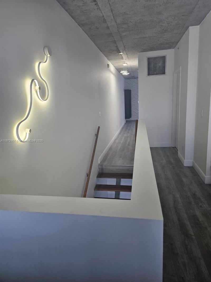 690 SW 1st Ct, Unit 2515, Miami, FL 33130 Photo