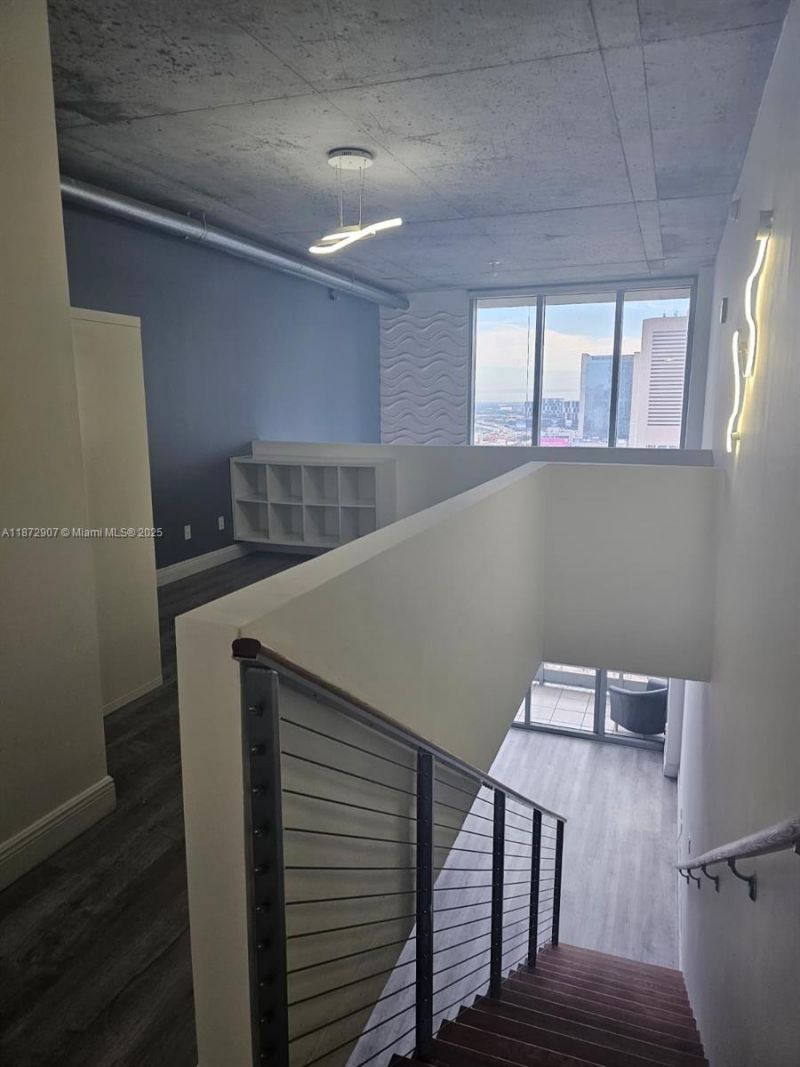 690 SW 1st Ct, Unit 2515, Miami, FL 33130 Photo