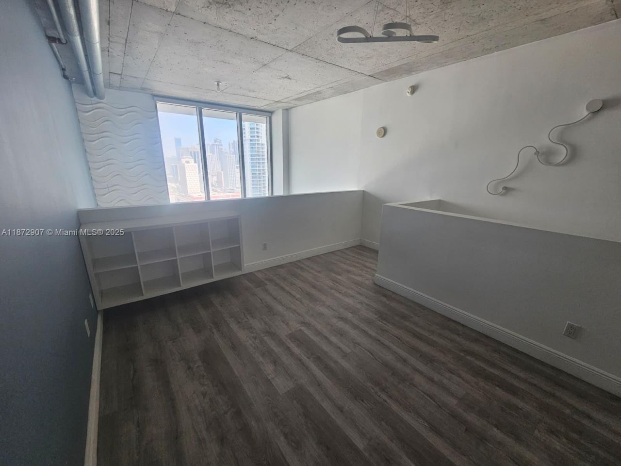 690 SW 1st Ct, Unit 2515, Miami, FL 33130 Photo