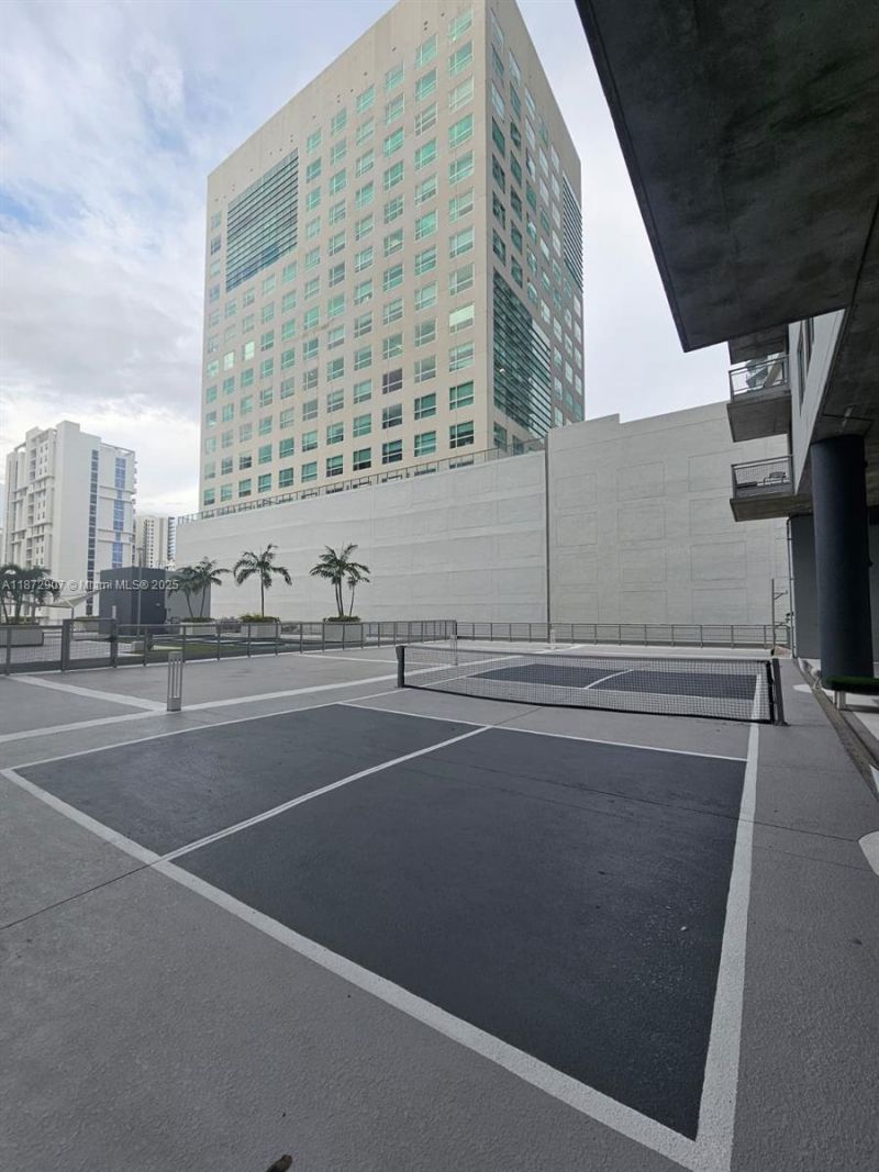 690 SW 1st Ct, Unit 2515, Miami, FL 33130 Photo