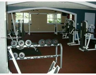 8290 Lake Dr, Unit 230, Doral, FL 33166 Photo