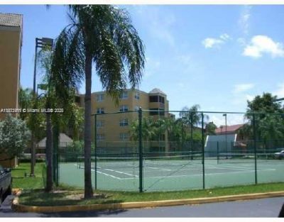 8290 Lake Dr, Unit 230, Doral, FL 33166 Photo