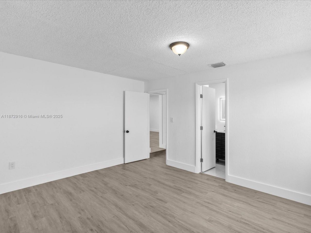 5365 SW 97th Ct, Miami, FL 33165 Photo