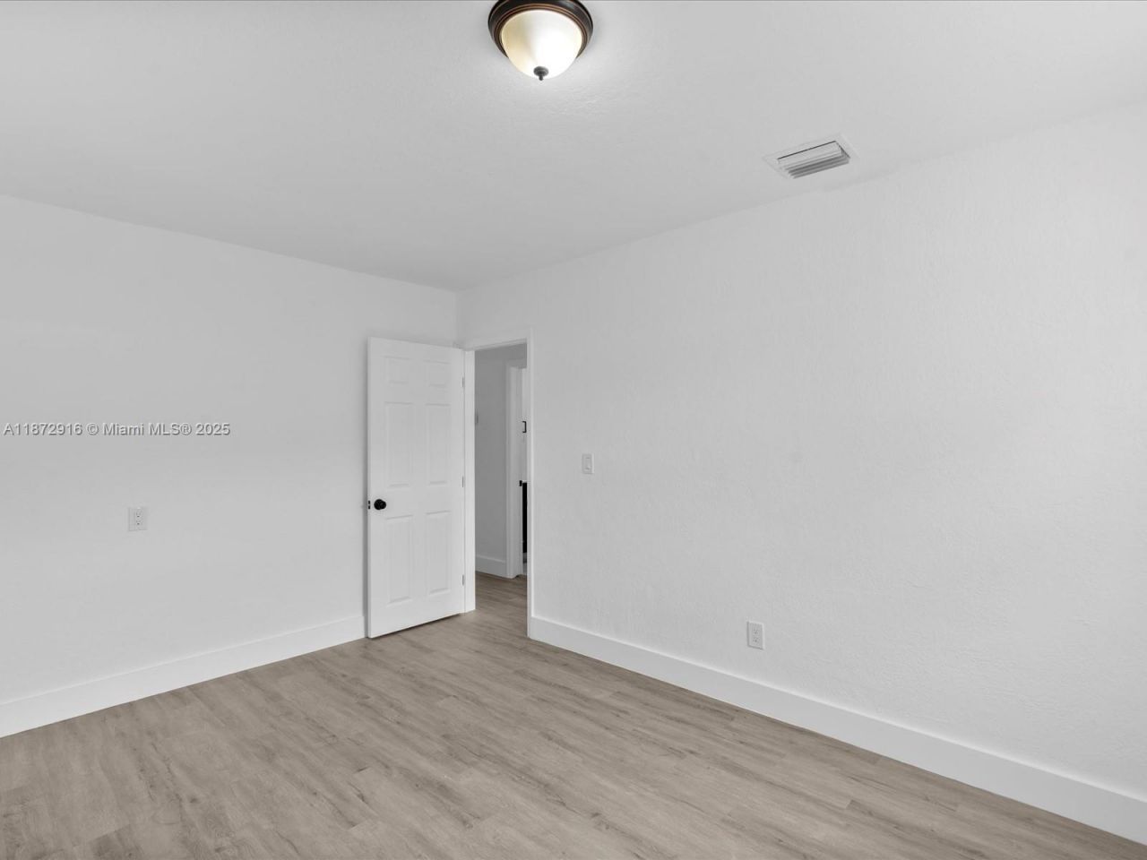 5365 SW 97th Ct, Miami, FL 33165 Photo