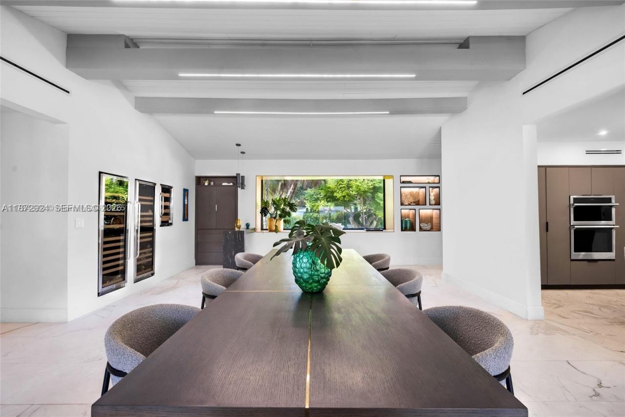 1141 NE 90th St, Miami, FL 33138 Photo