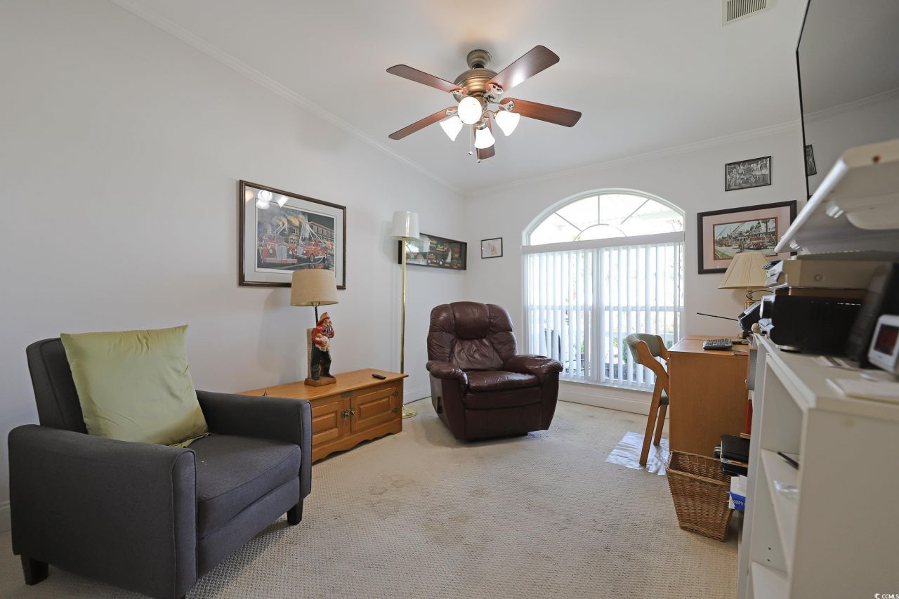 627 Woodholme Dr. Photo 23