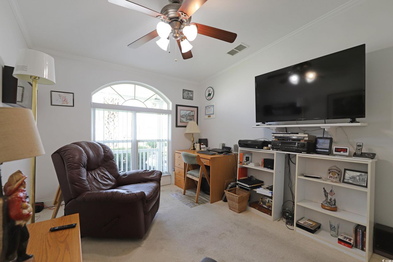 627 Woodholme Dr. Photo 24