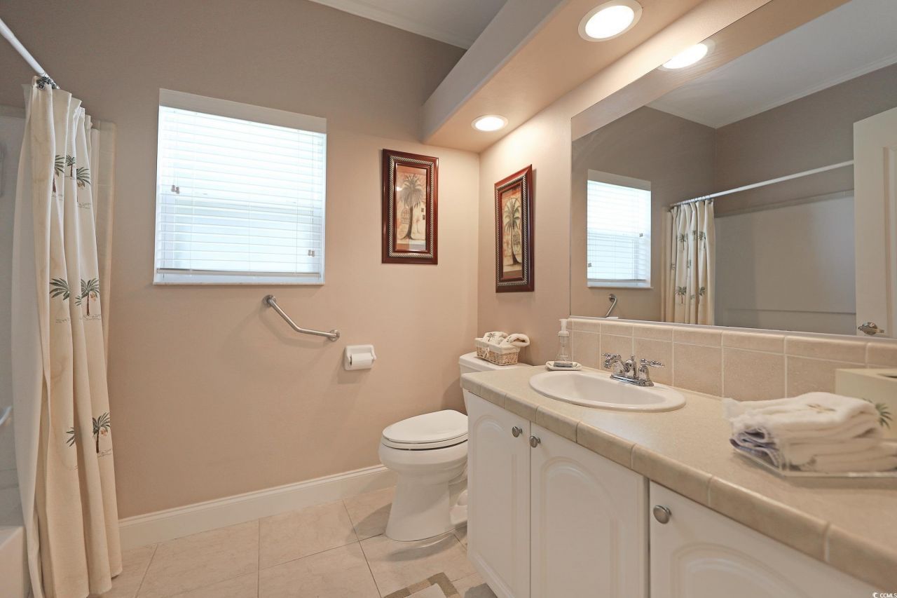 627 Woodholme Dr. Photo 25