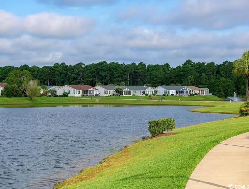 627 Woodholme Dr. Photo 33
