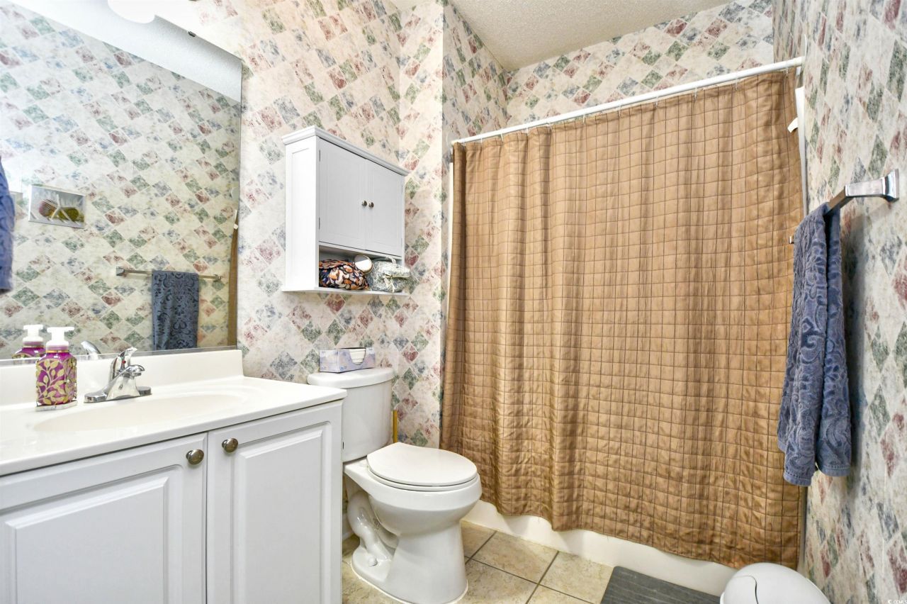 5801 Oyster Catcher Dr. Photo 16