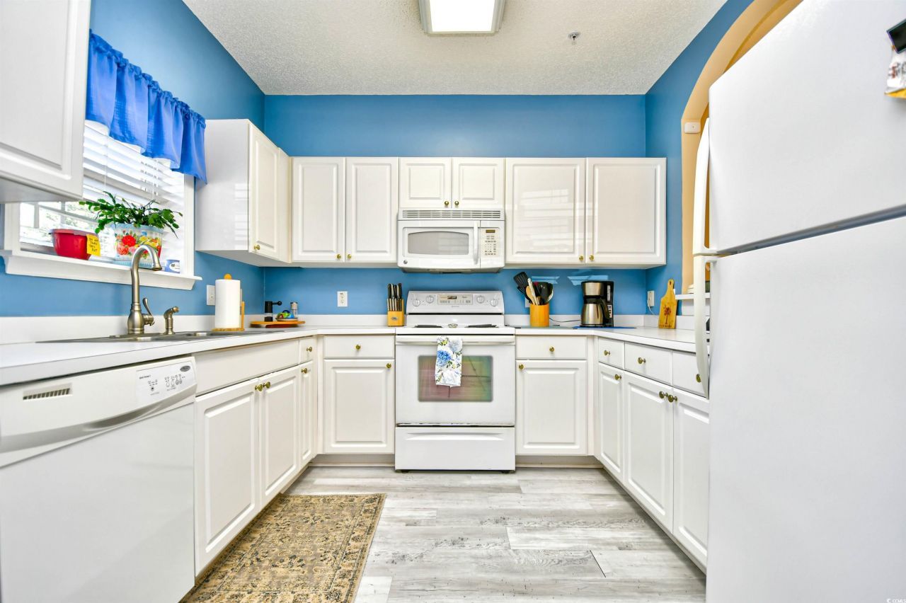 5801 Oyster Catcher Dr. Photo 5