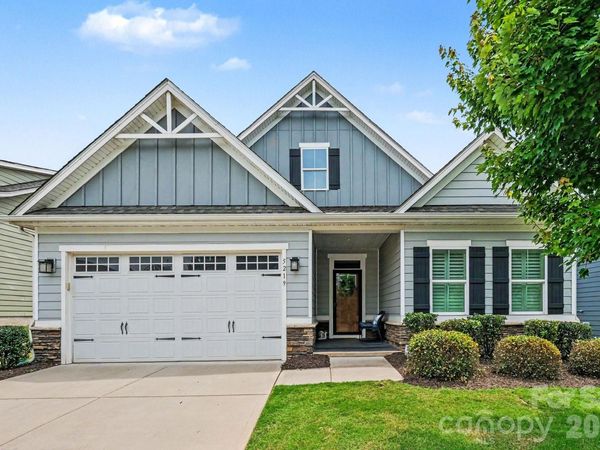5219 Larewood Drive, Charlotte, NC 28215