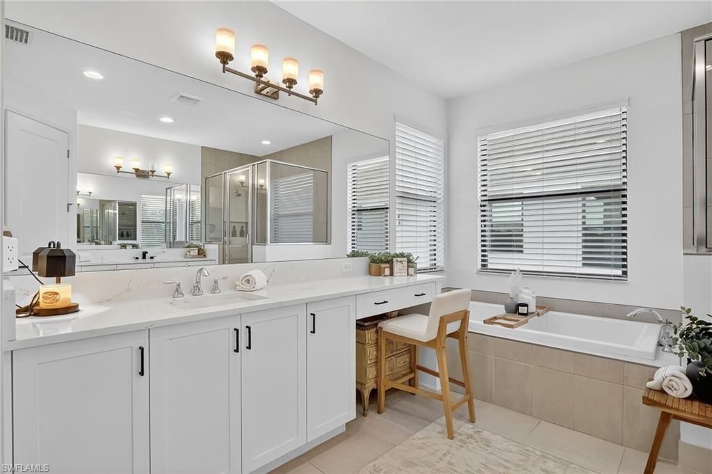 20111 Camellia Crosse Ln, Estero, FL 33928 Photo