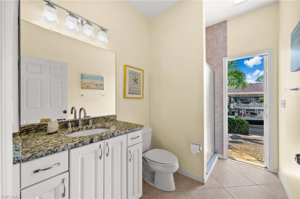 3527 Manatee Dr, Saint James City, FL 33956 Photo