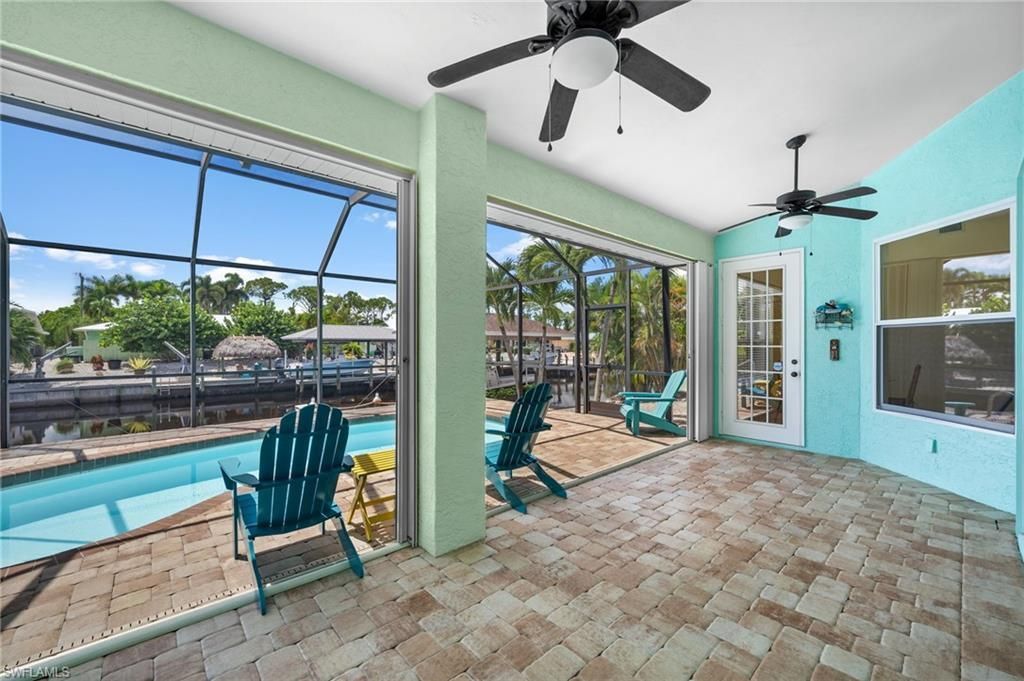 3527 Manatee Dr, Saint James City, FL 33956 Photo