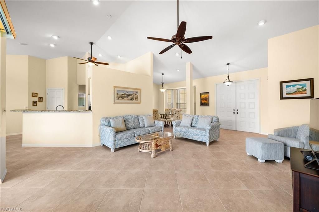 3527 Manatee Dr, Saint James City, FL 33956 Photo