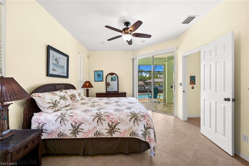 3527 Manatee Dr, Saint James City, FL 33956 Photo