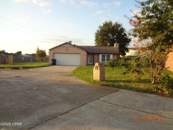 4043 Woodville Lane, Panama City, FL 32405