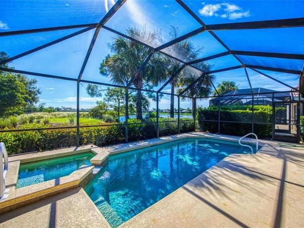 10053 Oakhurst WAY, FORT MYERS, FL 33913