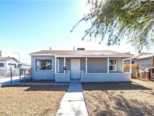 2218 E Mesquite Avenue, Las Vegas, NV 89101