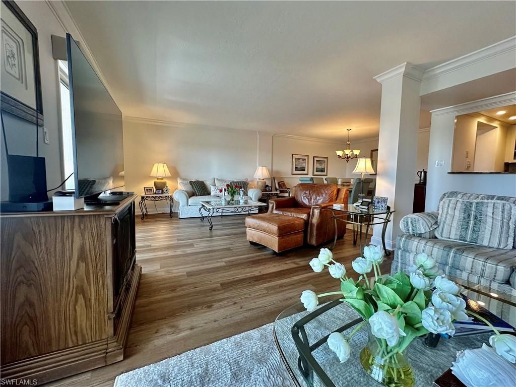 555 Park Shore Dr, Unit B403, Naples, FL 34103 Photo