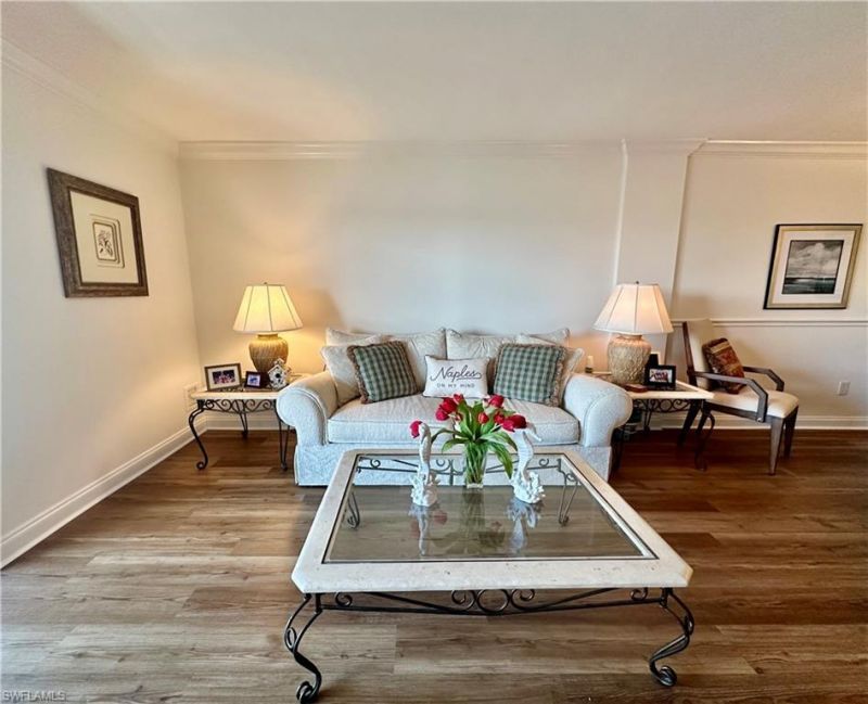 555 Park Shore Dr, Unit B403, Naples, FL 34103 Photo