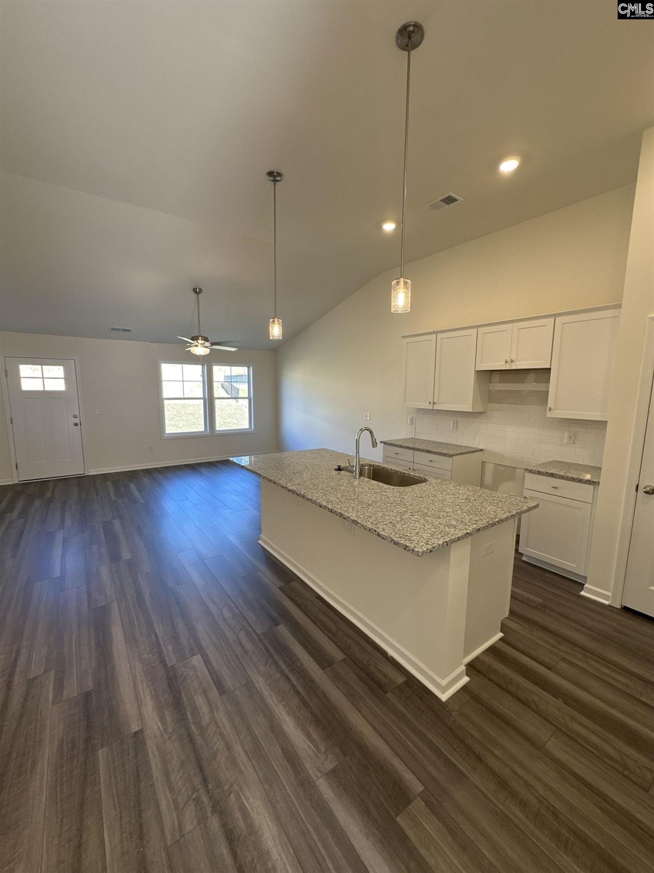 108 Prairie Grass Way Photo 11