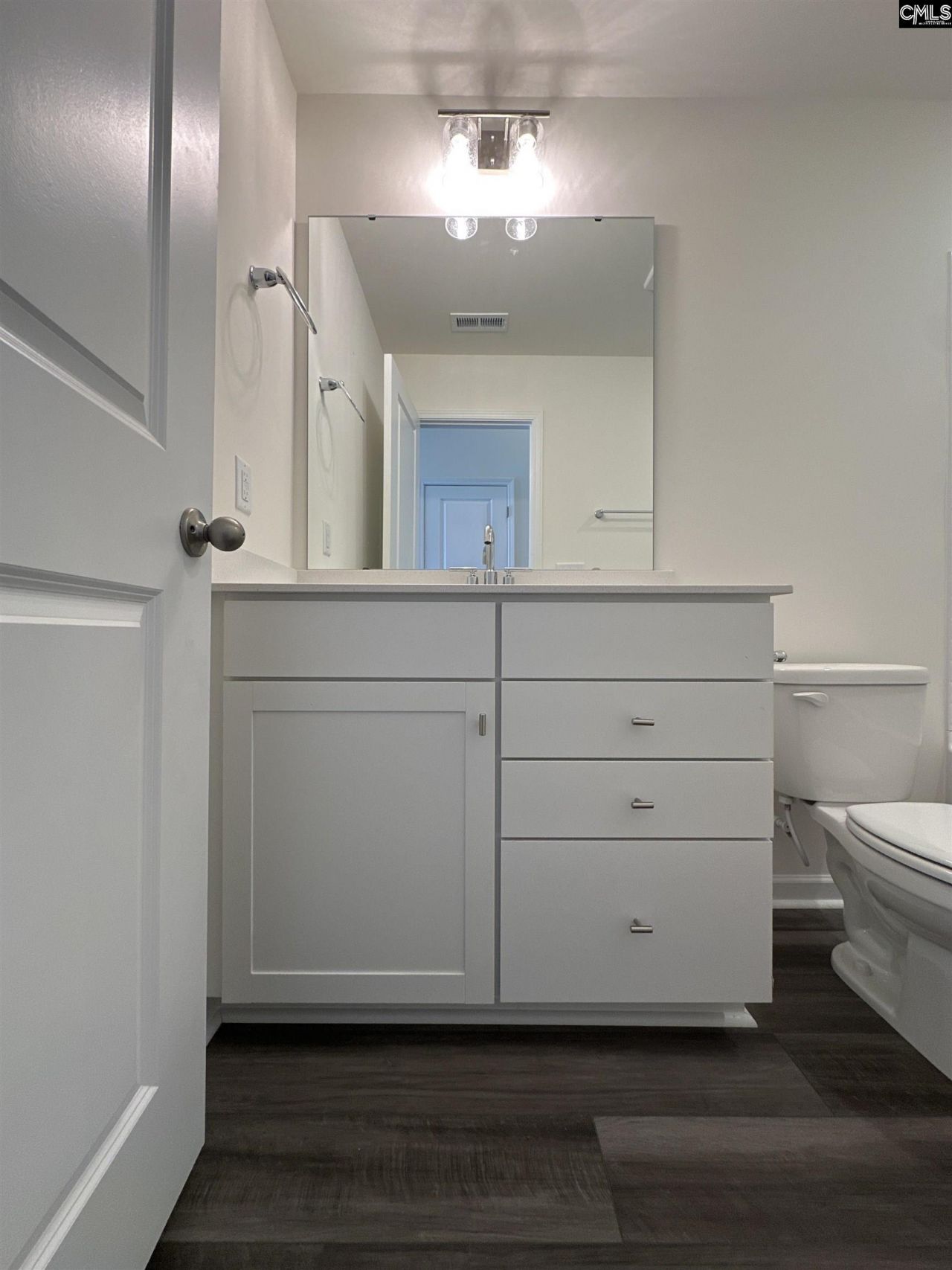 108 Prairie Grass Way Photo 8