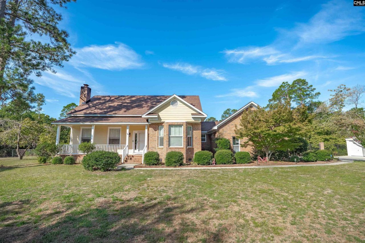 716 Longtown Road W Photo 42