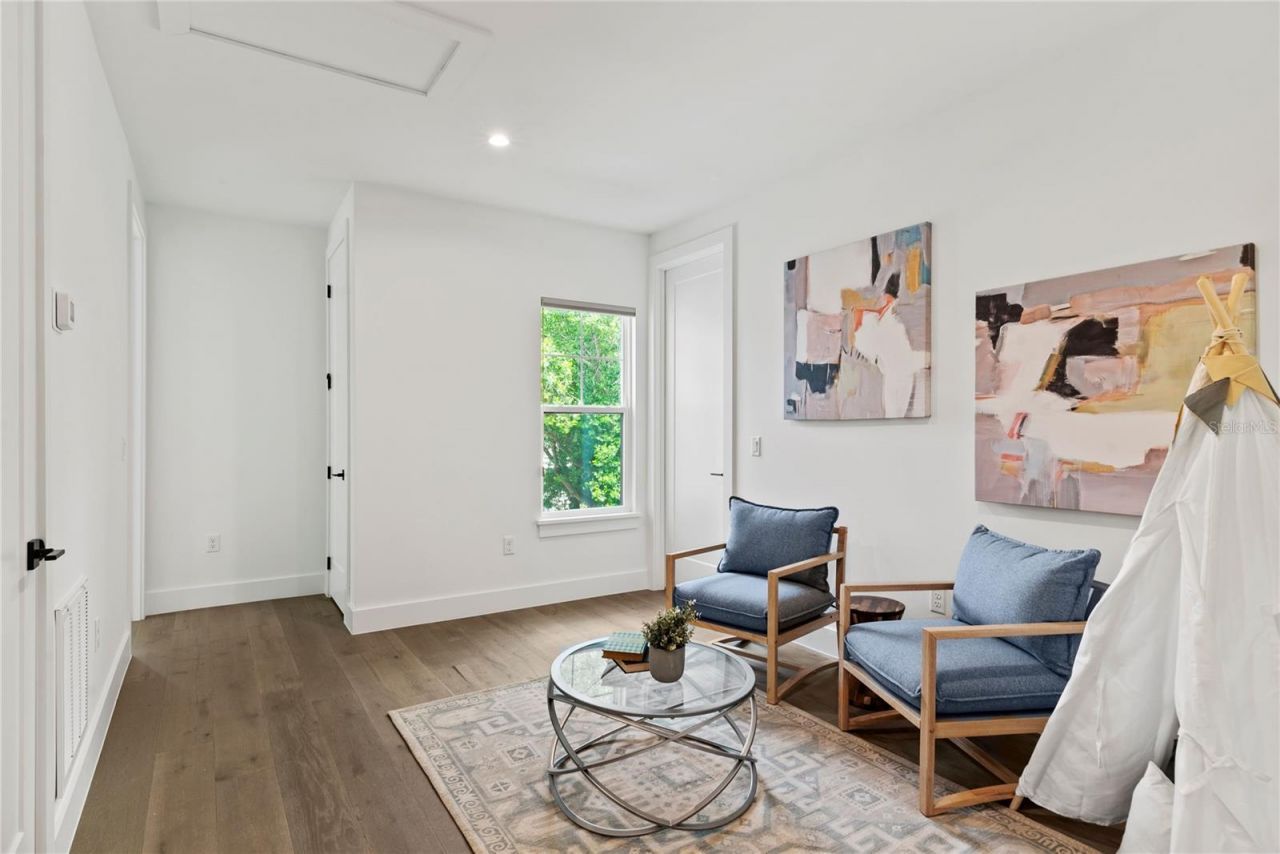 2219 Musselwhite Avenue, Orlando, FL 32804 Photo