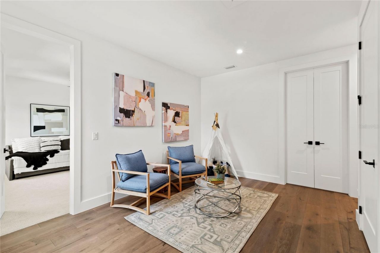 2219 Musselwhite Avenue, Orlando, FL 32804 Photo