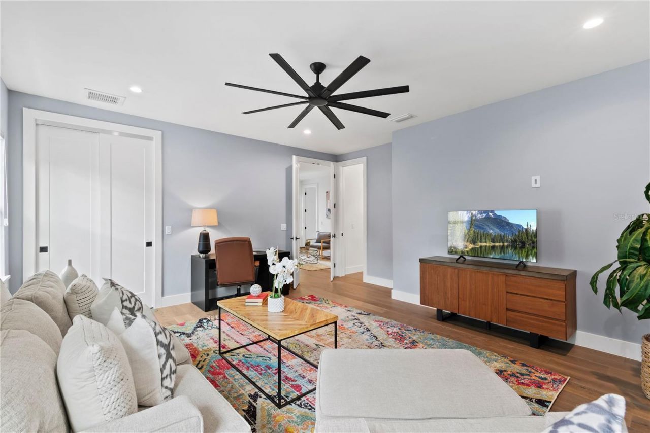 2219 Musselwhite Avenue, Orlando, FL 32804 Photo