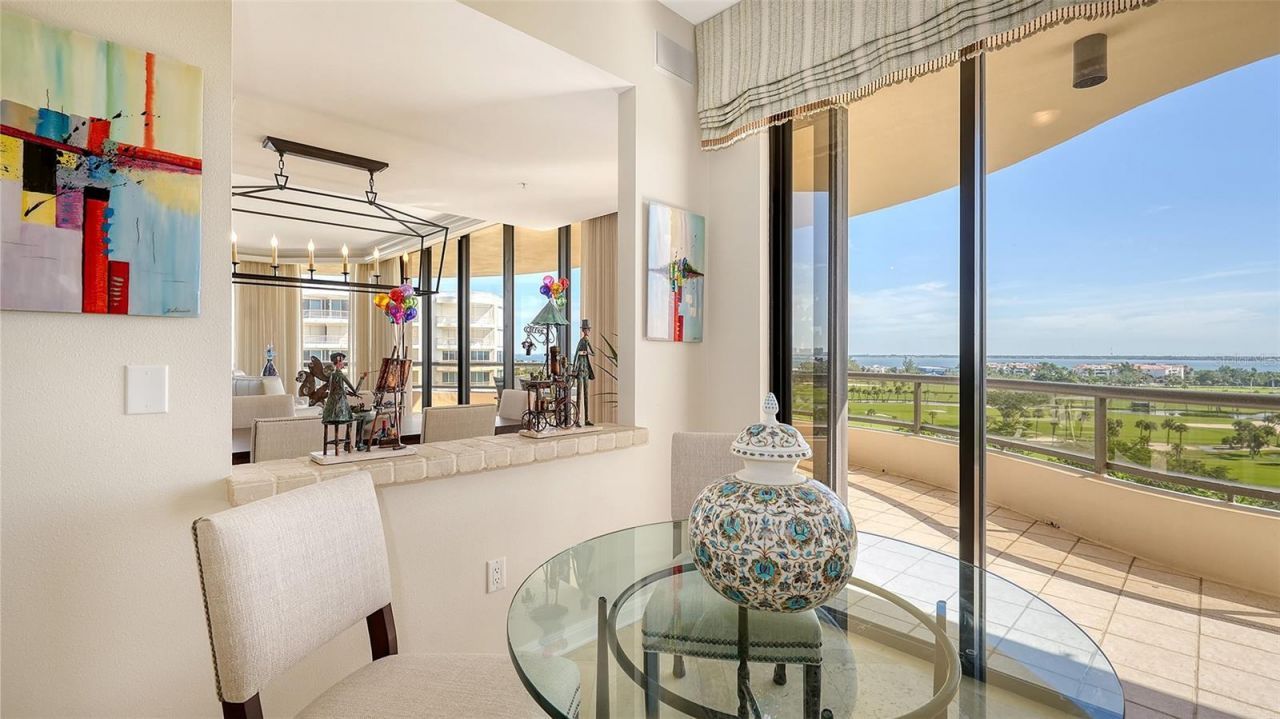 435 L Ambiance Drive, Unit L707, Longboat Key, FL 34228 Photo