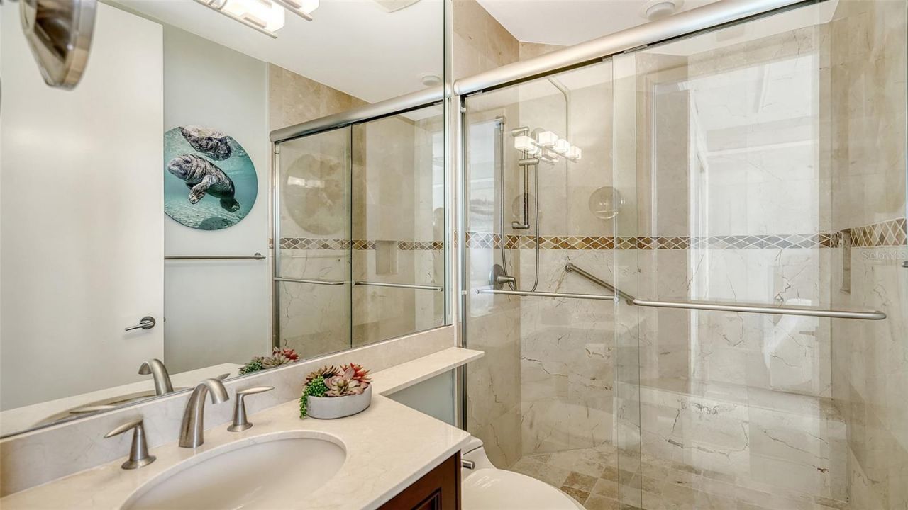 435 L Ambiance Drive, Unit L707, Longboat Key, FL 34228 Photo