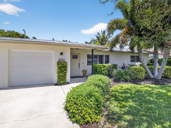 2702 SW 6th Street, Boynton Beach, FL 33435