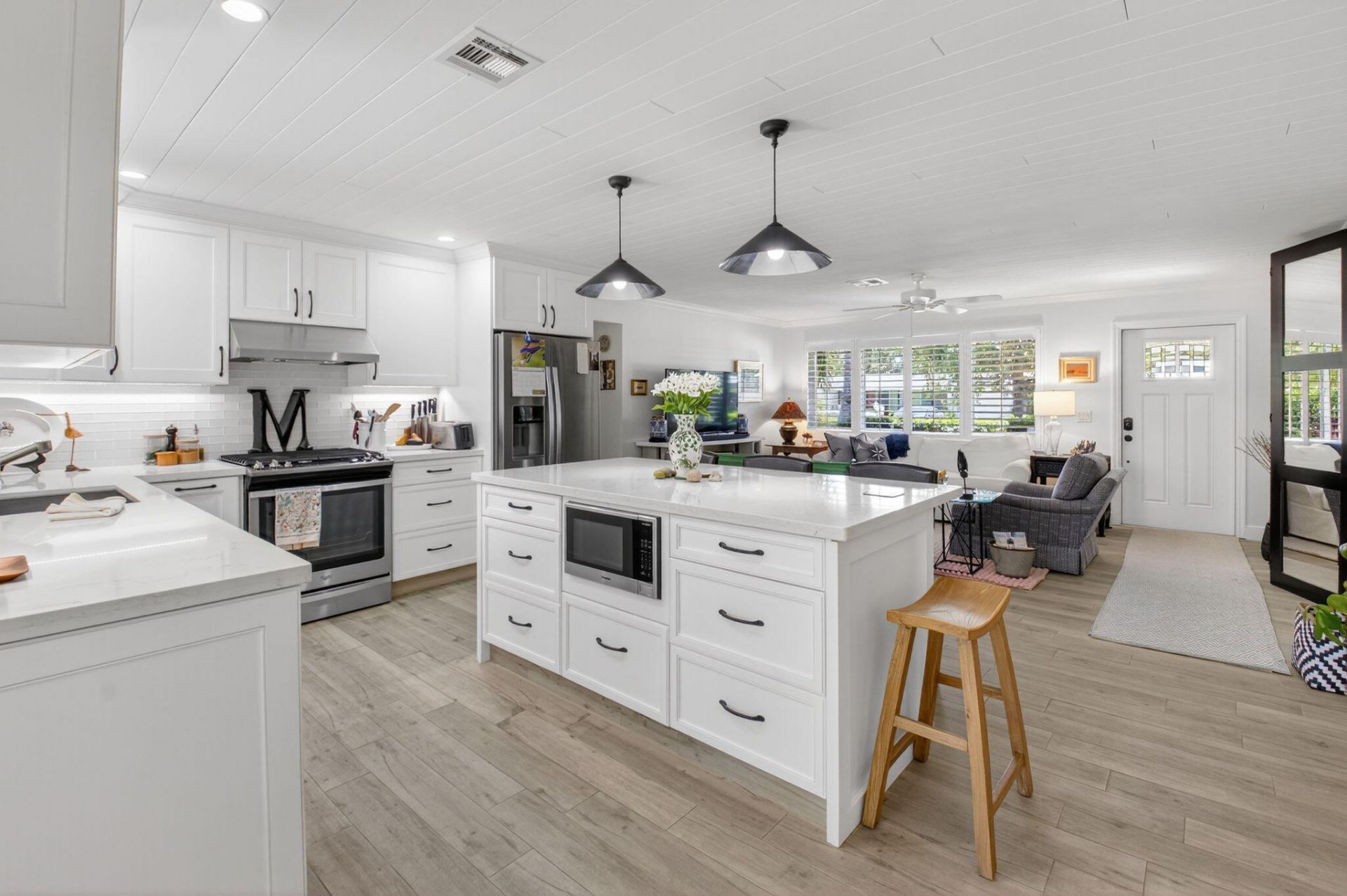 2702 SW 6th Street, Boynton Beach, FL 33435 Photo