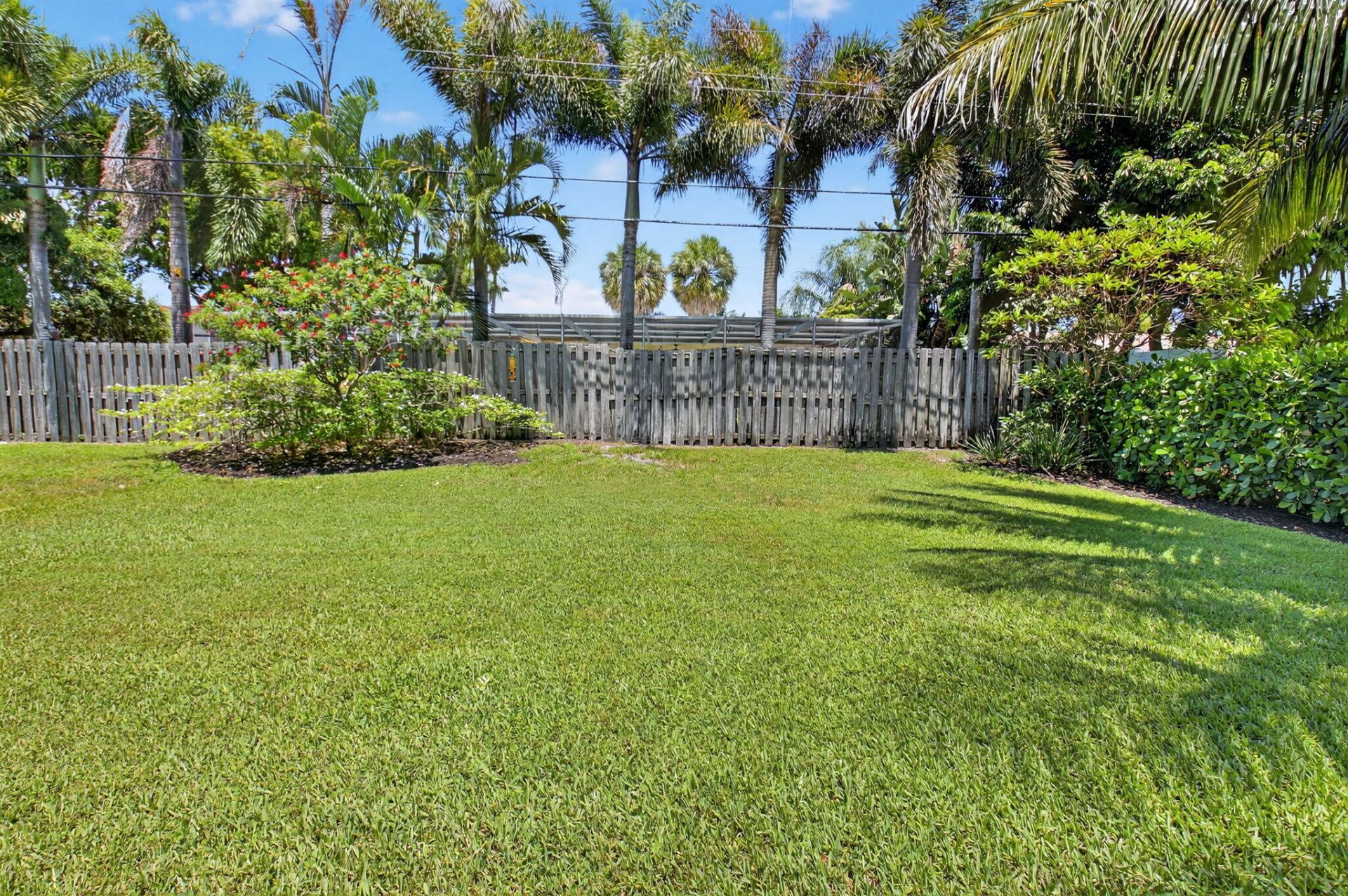 2702 SW 6th Street, Boynton Beach, FL 33435 Photo