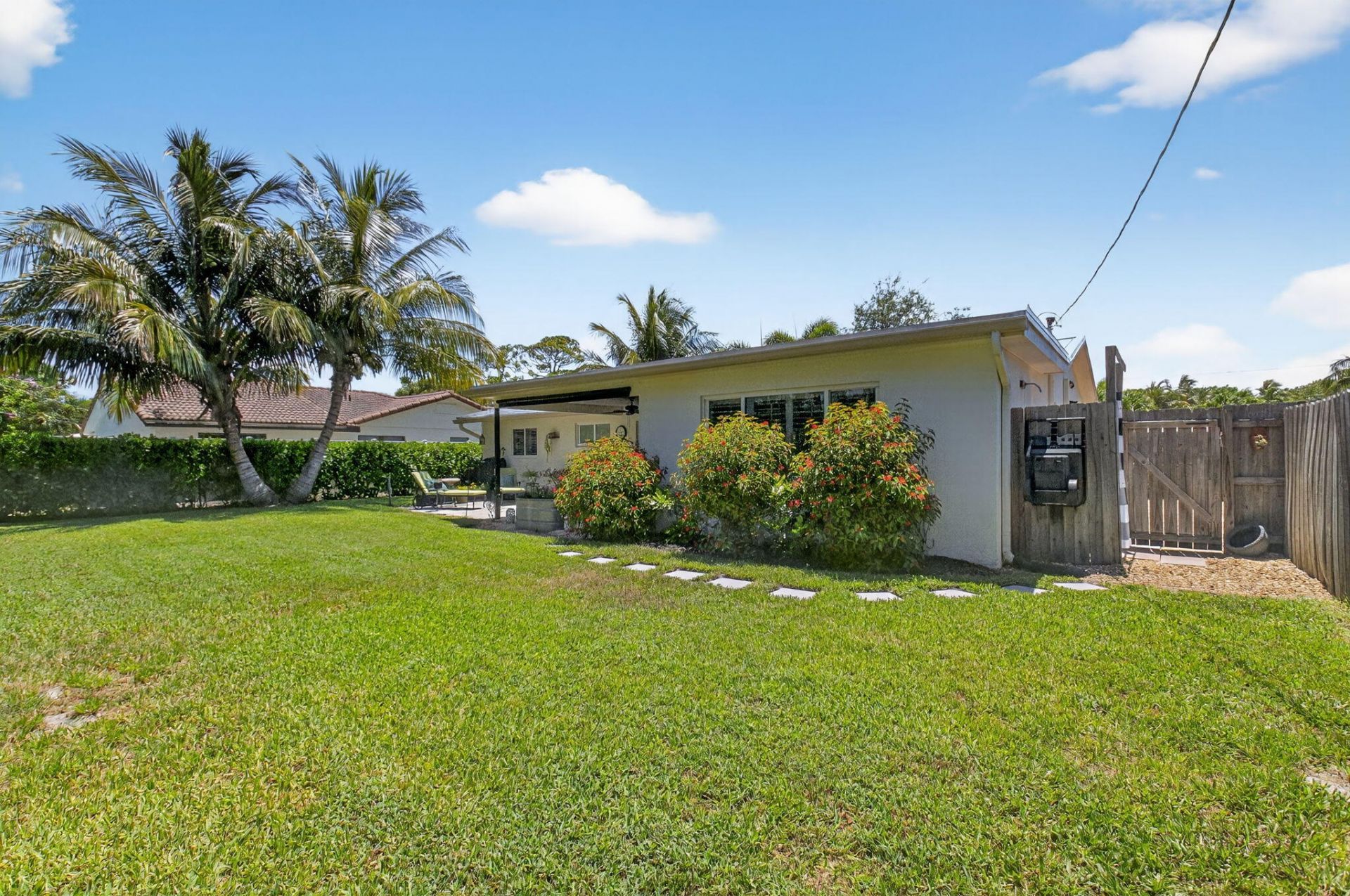 2702 SW 6th Street, Boynton Beach, FL 33435 Photo