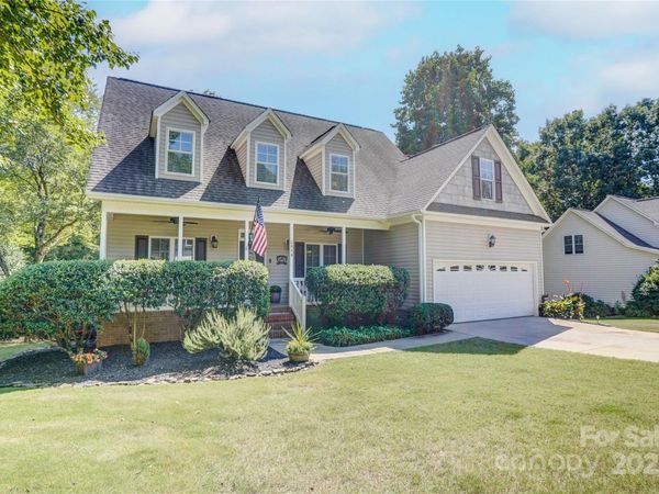 6464 Winding Creek Lane, Denver, NC 28037