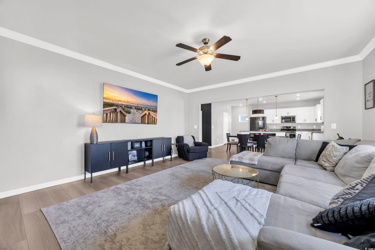 624 Asiago Dr. Photo 8