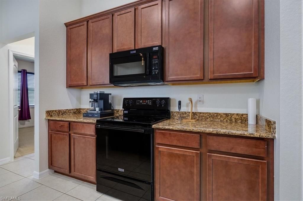 2720 NW 17th Pl, Cape Coral, FL 33993 Photo