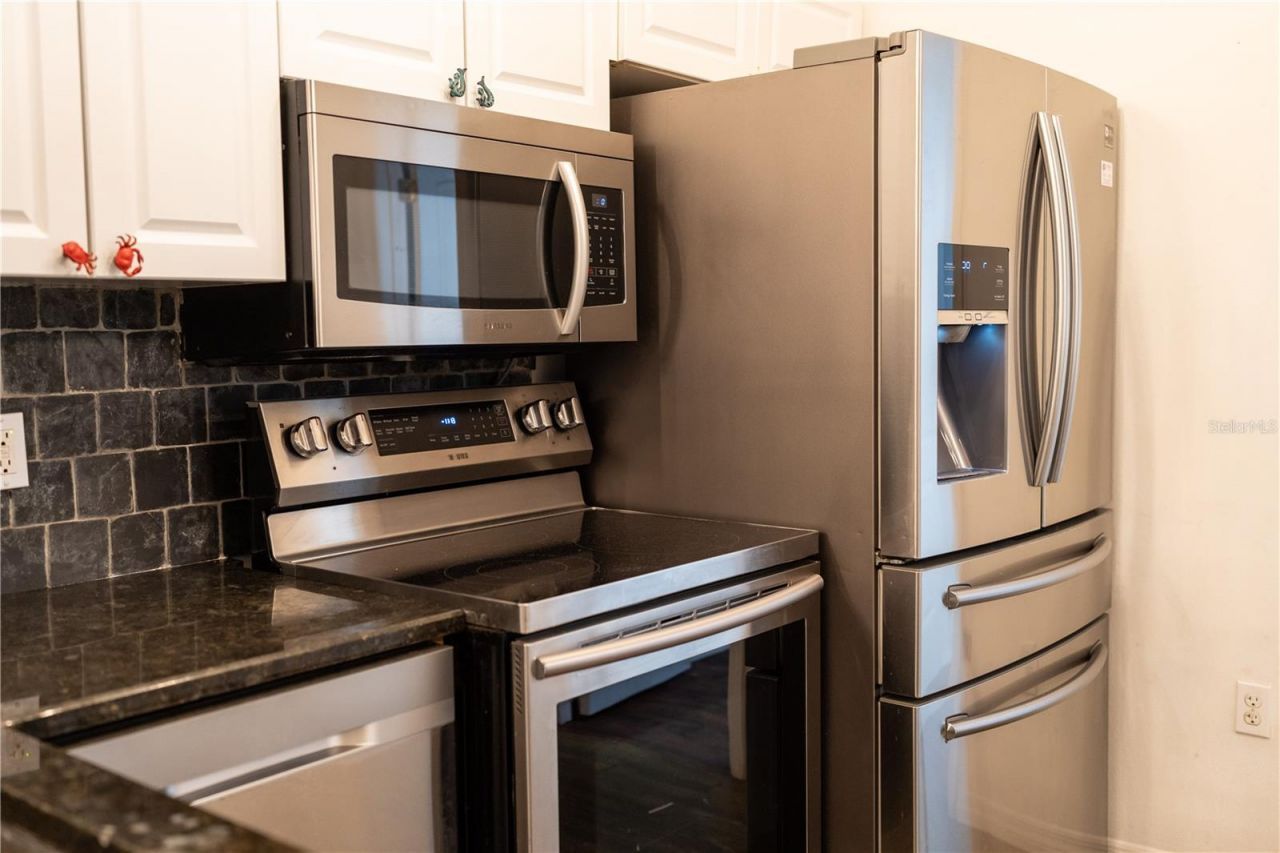 300 Garden Lane, Sarasota, FL 34242 Photo