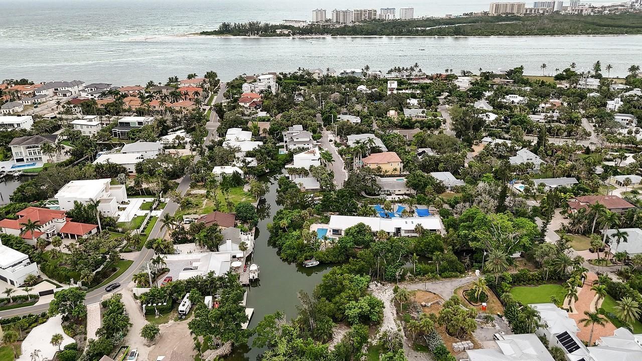 300 Garden Lane, Sarasota, FL 34242 Photo