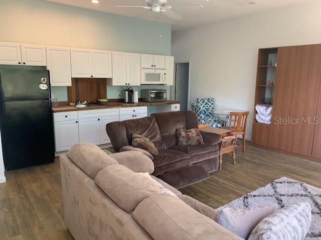 300 Garden Lane, Sarasota, FL 34242 Photo