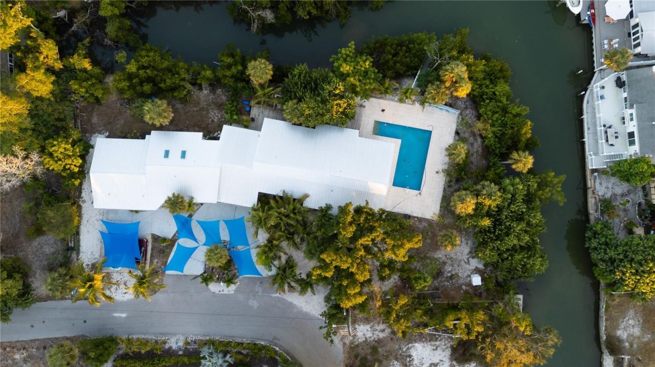 300 Garden Lane, Sarasota, FL 34242 Photo