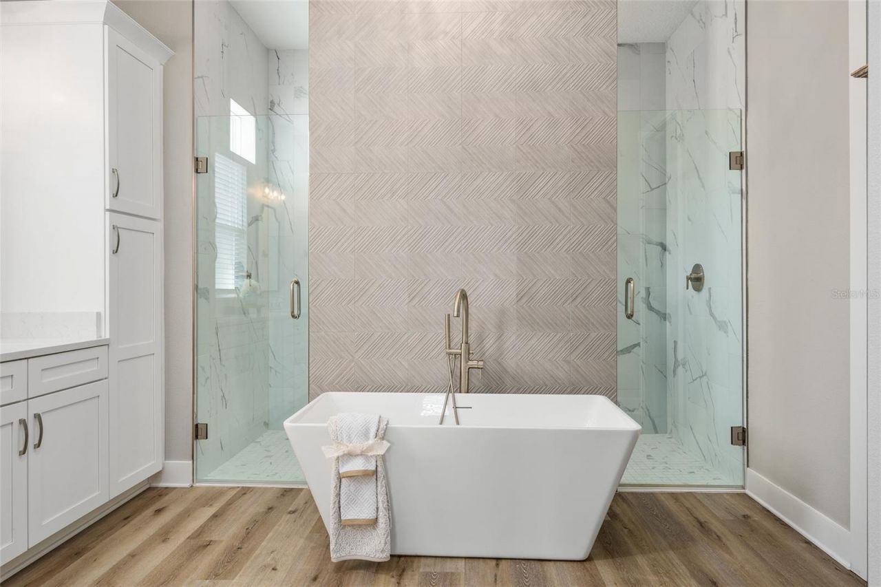 2540 NE 108th Lane, Oxford, FL 34484 Photo